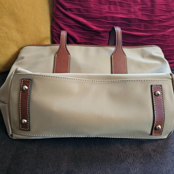 Dooney & Bourke bag - Picture 5 of 7